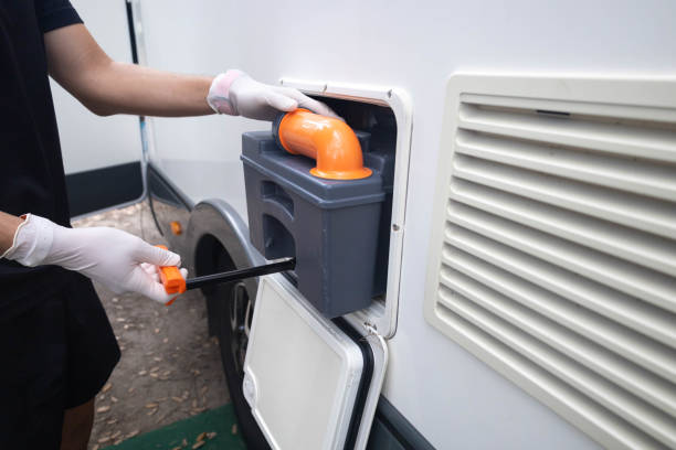 Portable Toilet Options We Offer in Sylvan Lake, MI